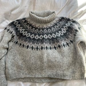 Abercrombie Sweater